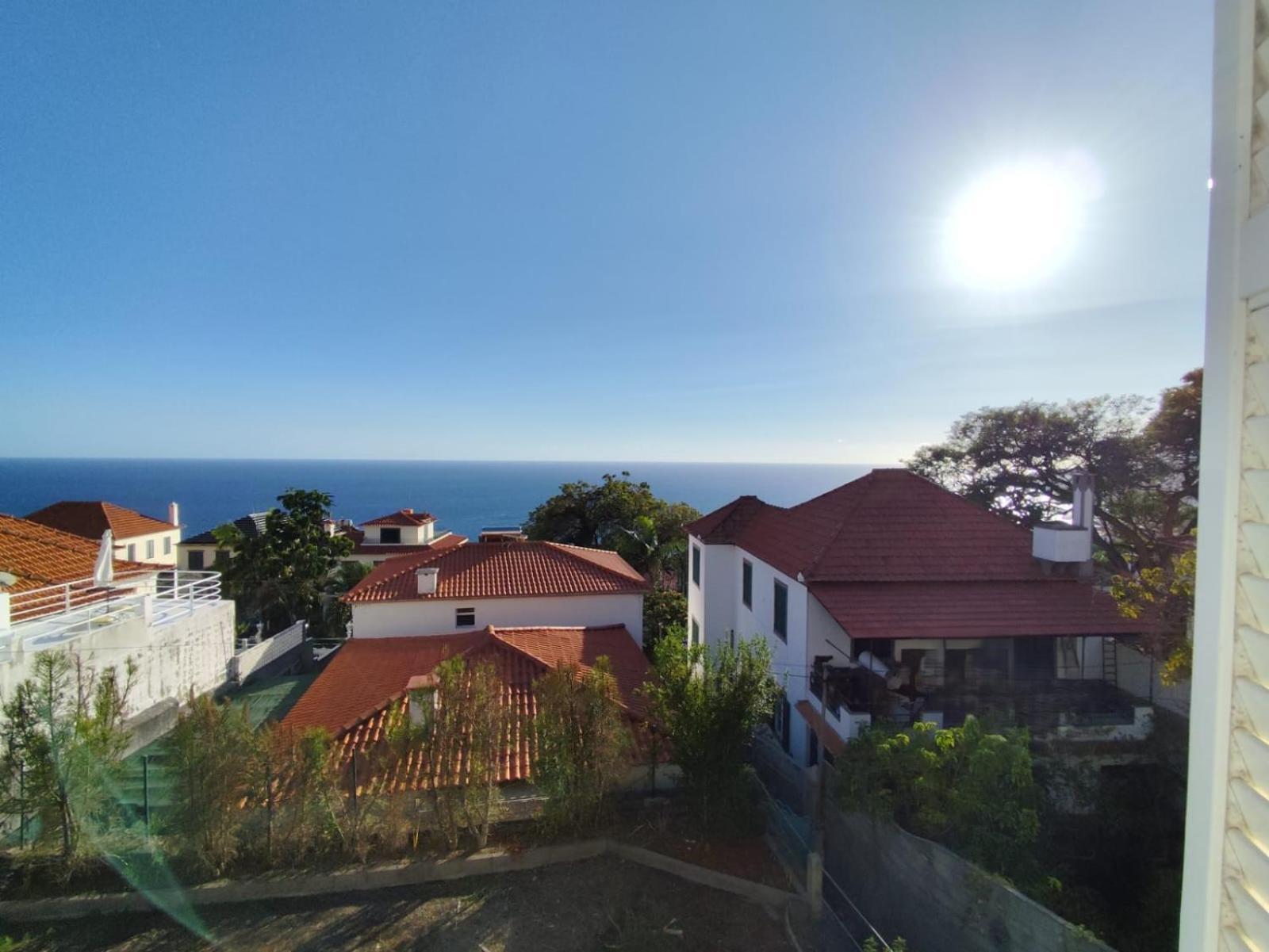 Отель Sea House Фуншал Экстерьер фото